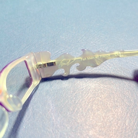 Eyeglasses Emmanuelle Khanh Orphee, made in France - Picture 5 of 6